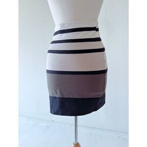 Express Monochromatic Mini Skirt 